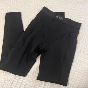 Savage x Fenty leggings